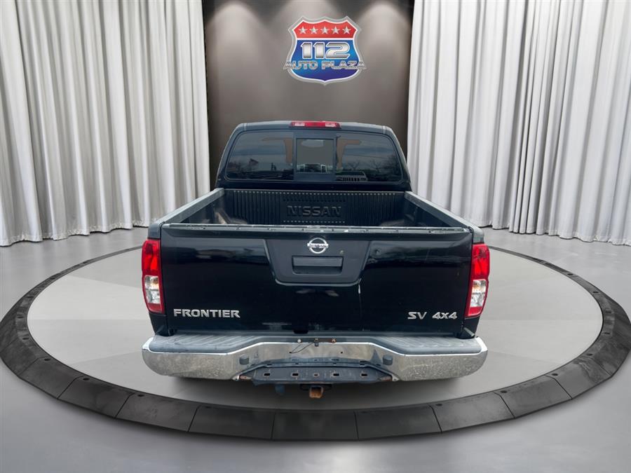 2017 Nissan Frontier sv photo