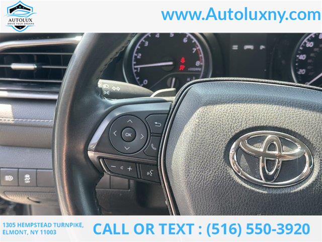 2023 Toyota Camry Hybrid SE Nightshade photo