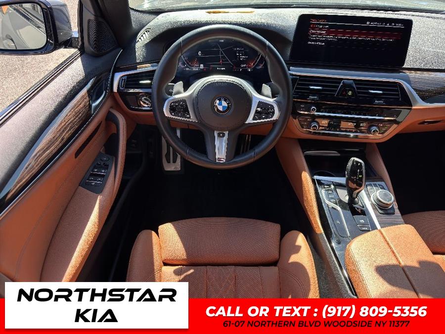 2022 BMW 5-Series 530i xDrive photo