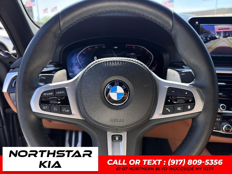 2022 BMW 5-Series 530i xDrive photo