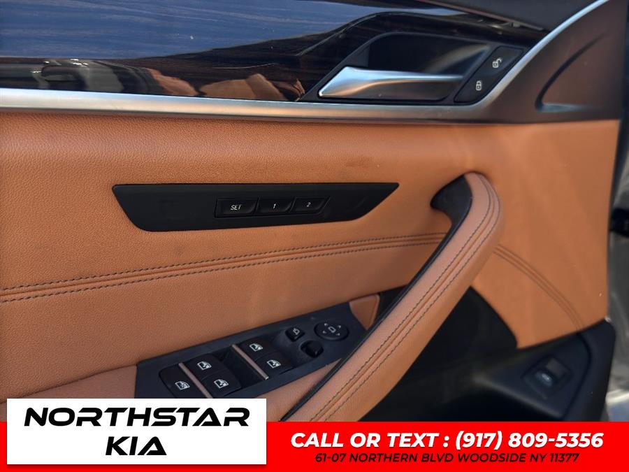 2022 BMW 5-Series 530i xDrive photo