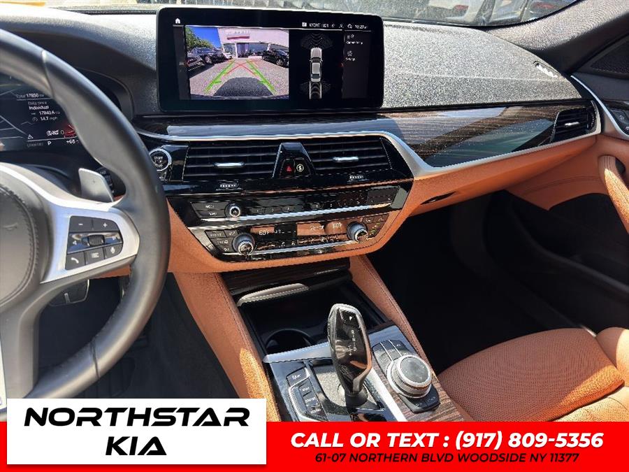 2022 BMW 5-Series 530i xDrive photo