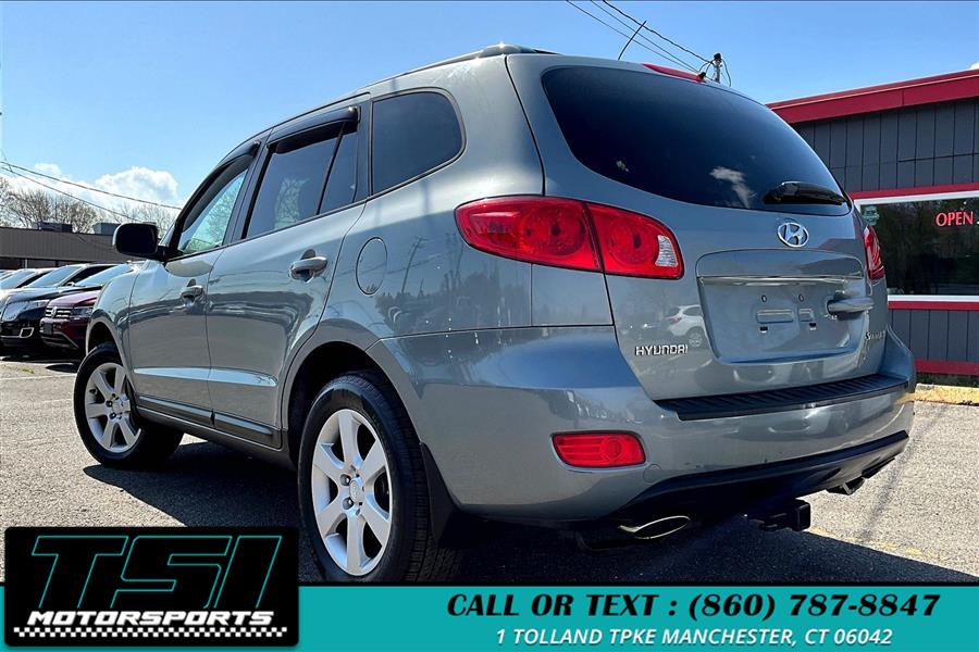 2009 Hyundai Santa Fe SE photo
