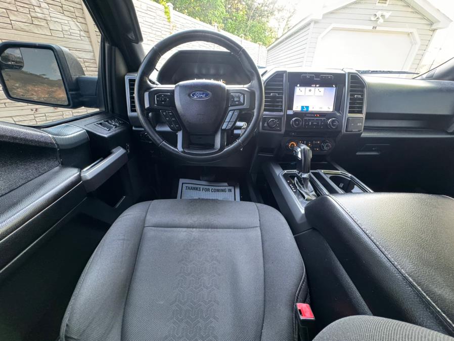 2018 Ford F-150 XLT 4WD SuperCrew 5.5'' Box photo