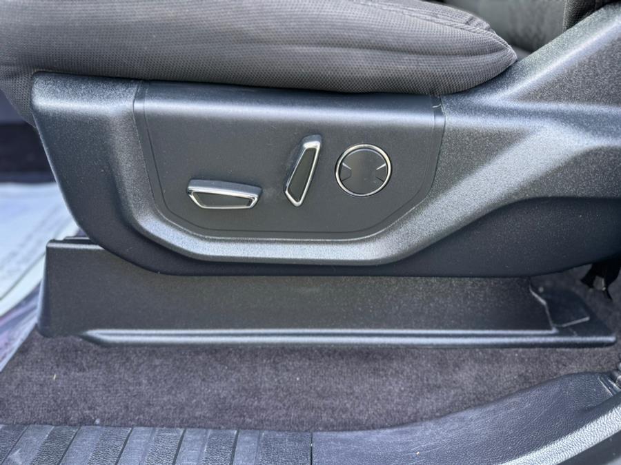 2018 Ford F-150 XLT 4WD SuperCrew 5.5'' Box photo
