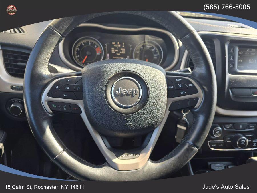 2016 Jeep Cherokee Sport SUV 4D photo