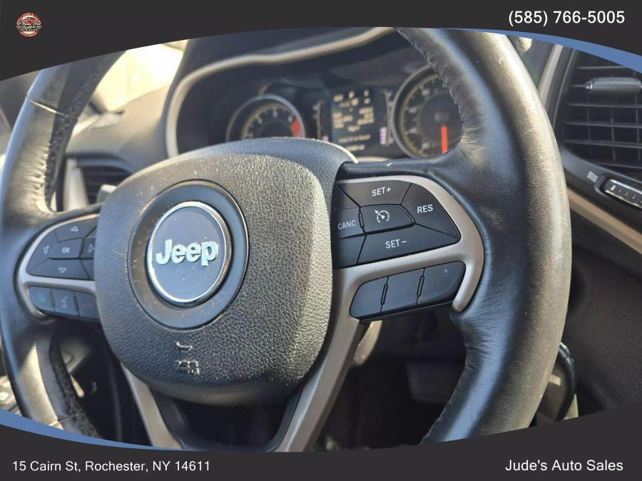 2016 Jeep Cherokee Sport SUV 4D photo