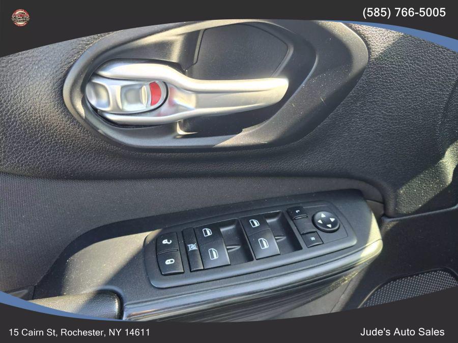 2016 Jeep Cherokee Sport SUV 4D photo