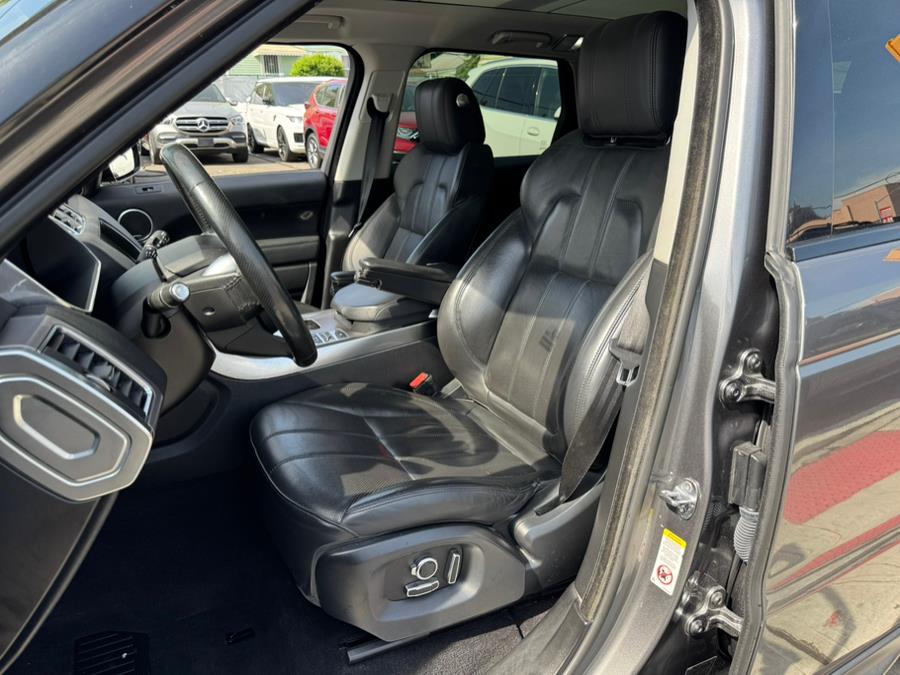 2017 Land Rover Range Rover Sport V6 Supercharged HSE photo