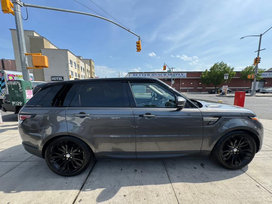 2017 Land Rover Range Rover Sport V6 Supercharged HSE photo