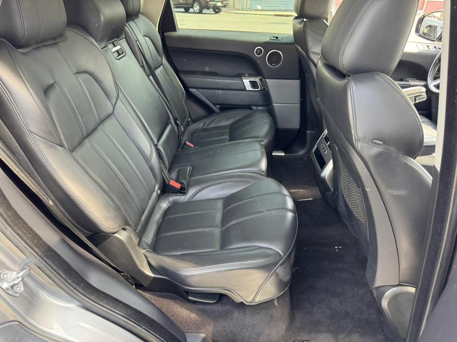 2017 Land Rover Range Rover Sport V6 Supercharged HSE photo