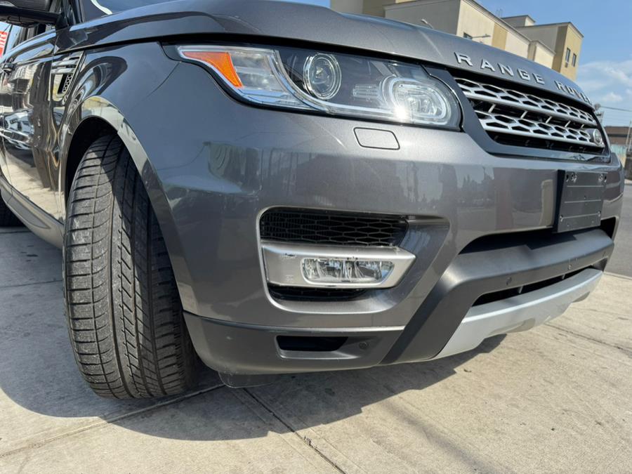 2017 Land Rover Range Rover Sport V6 Supercharged HSE photo