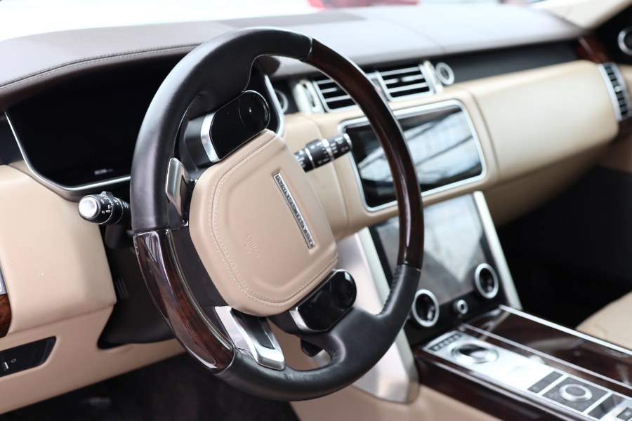 2020 Land Rover Range Rover HSE SWB photo