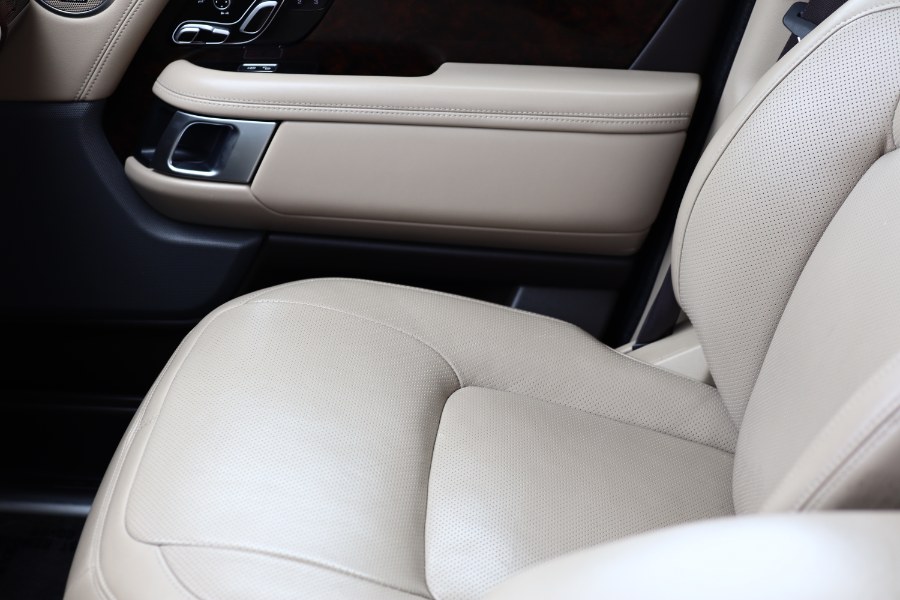 2020 Land Rover Range Rover HSE SWB photo