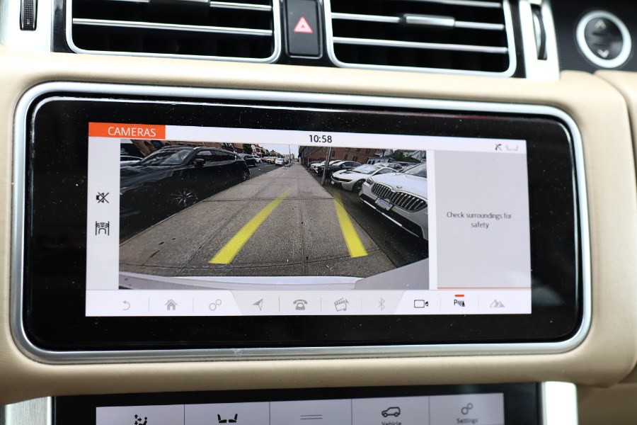 2020 Land Rover Range Rover HSE SWB photo
