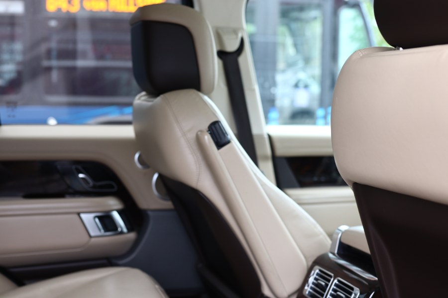2020 Land Rover Range Rover HSE SWB photo