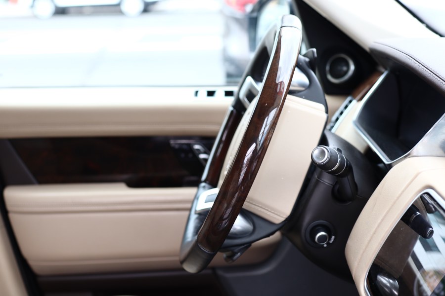 2020 Land Rover Range Rover HSE SWB photo