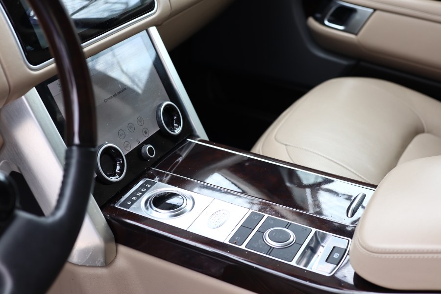 2020 Land Rover Range Rover HSE SWB photo