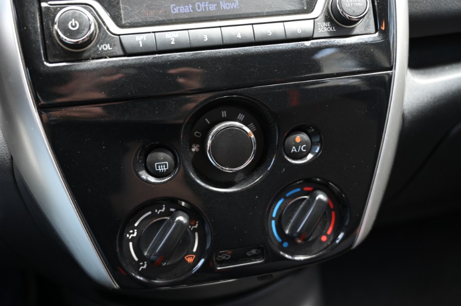 2015 Nissan Versa Note S photo