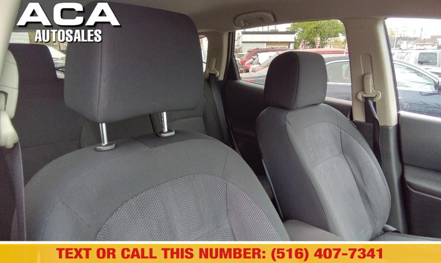 2015 Nissan Rogue Select S photo
