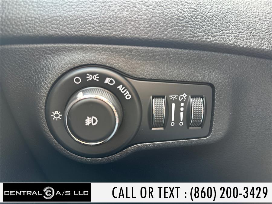2018 Jeep Compass Latitude 4x4 photo