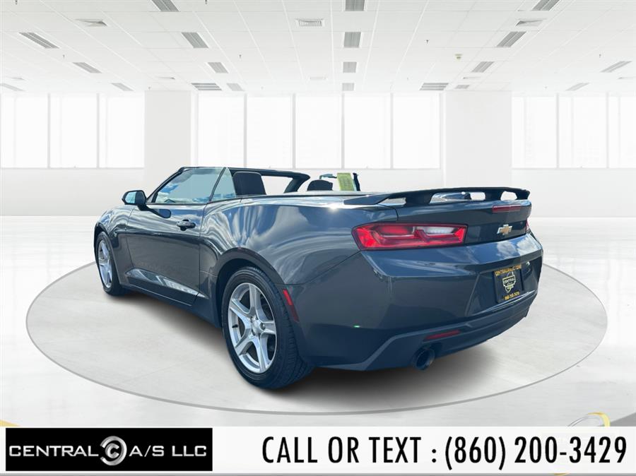2017 Chevrolet Camaro 2dr Conv 1LT photo