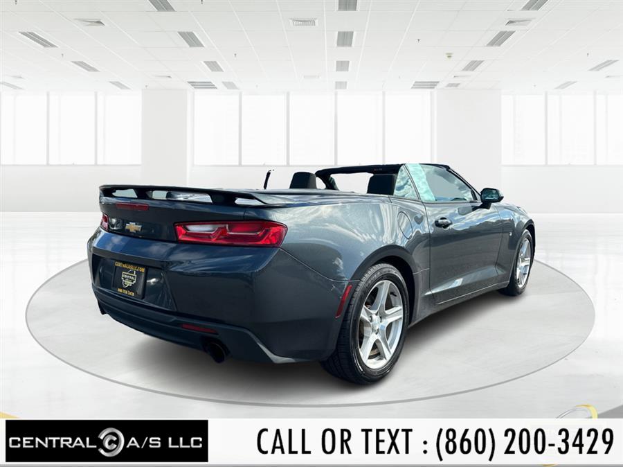 2017 Chevrolet Camaro 2dr Conv 1LT photo