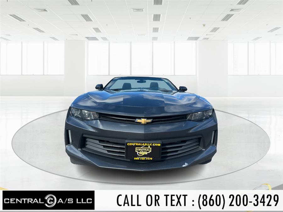 2017 Chevrolet Camaro 2dr Conv 1LT photo
