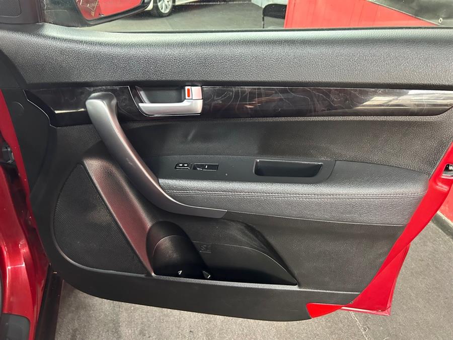 2014 Kia Sorento LX photo
