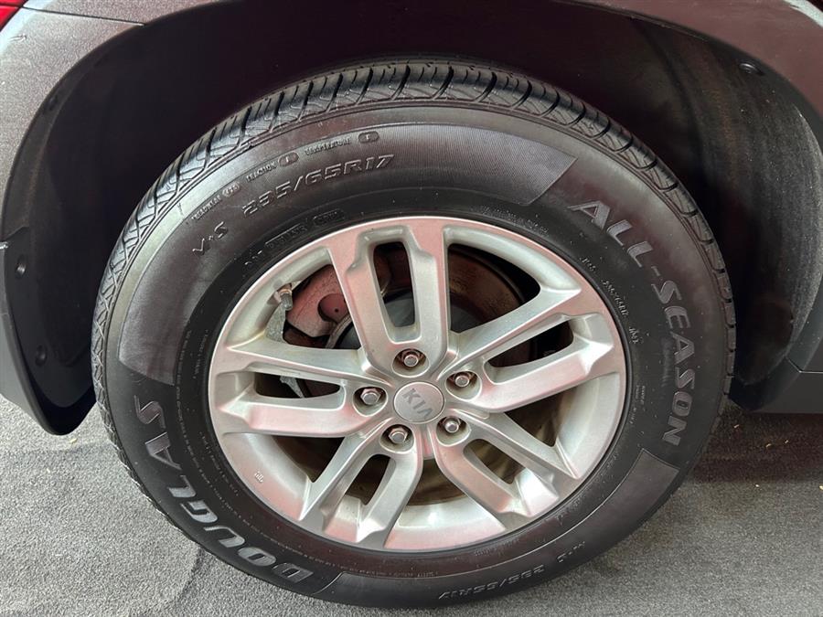 2014 Kia Sorento LX photo