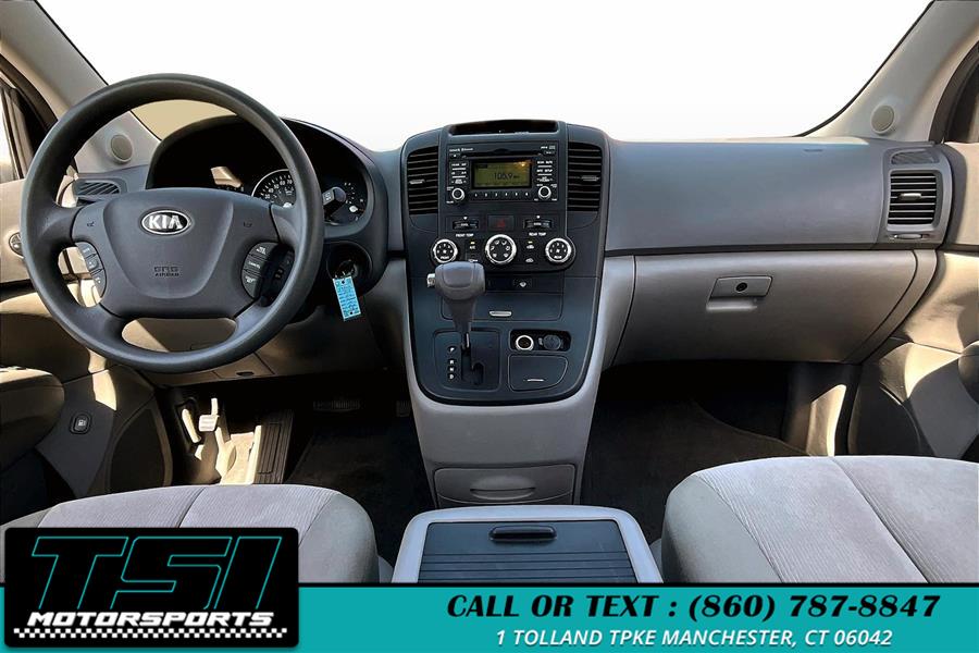 2014 Kia Sedona LX photo