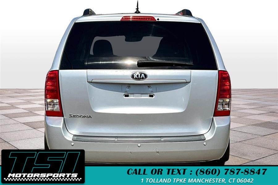 2014 Kia Sedona LX photo
