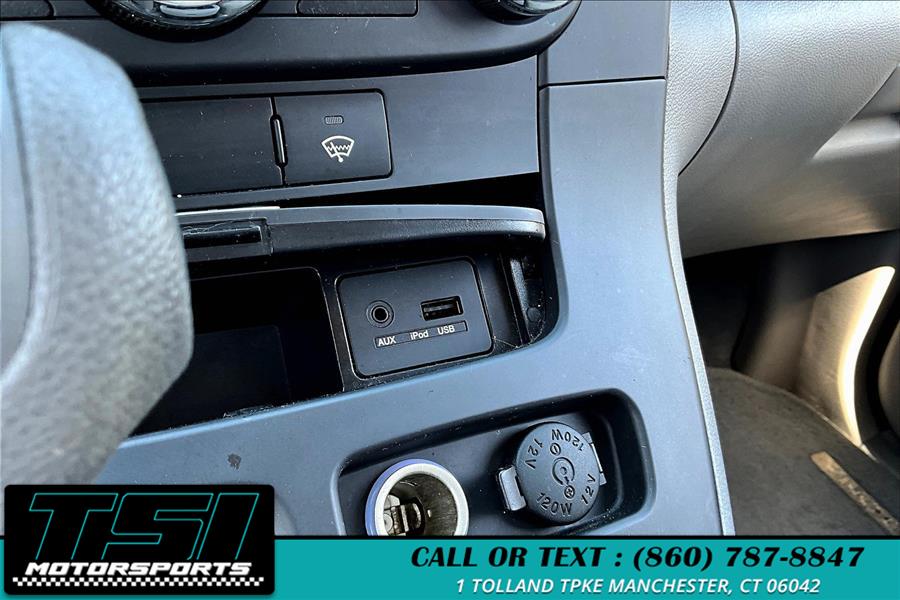 2014 Kia Sedona LX photo
