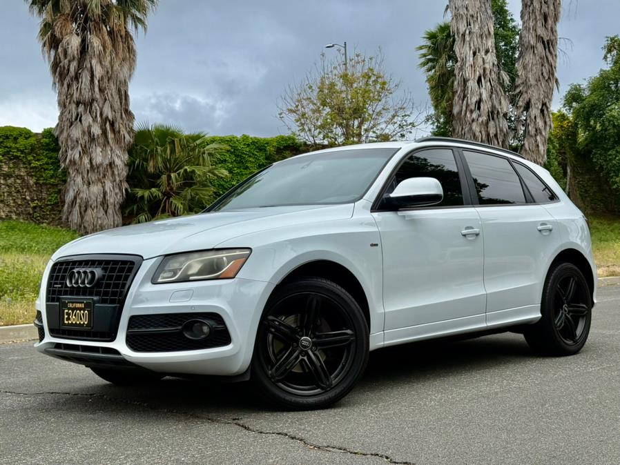 2012 Audi Q5 3.2 quattro Premium Plus