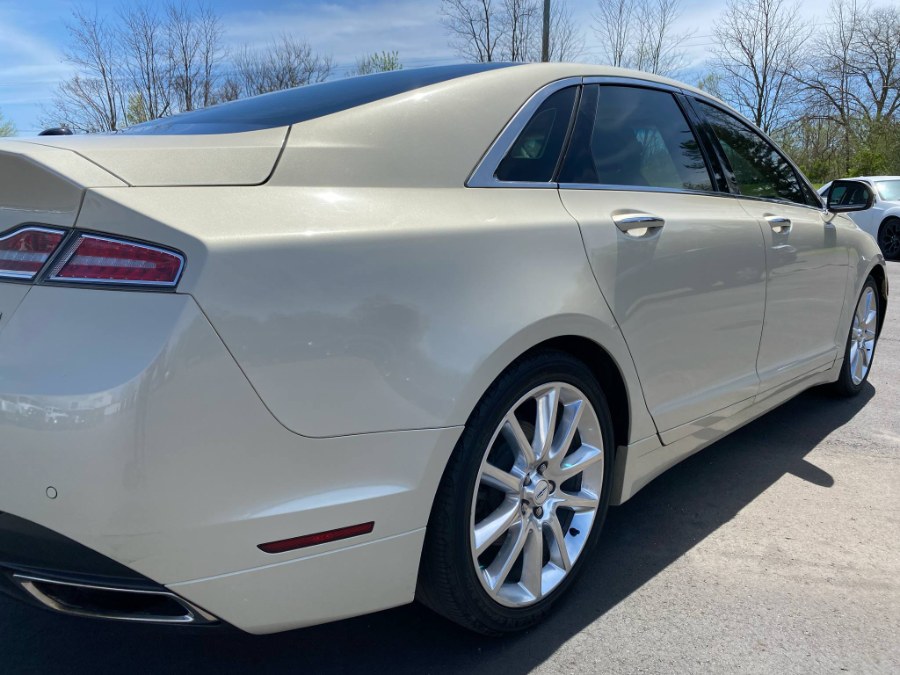 2015 Lincoln MKZ 4dr Sdn Hybrid FWD photo