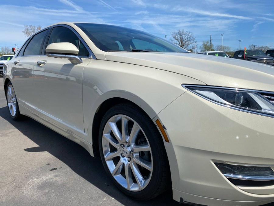 2015 Lincoln MKZ 4dr Sdn Hybrid FWD photo