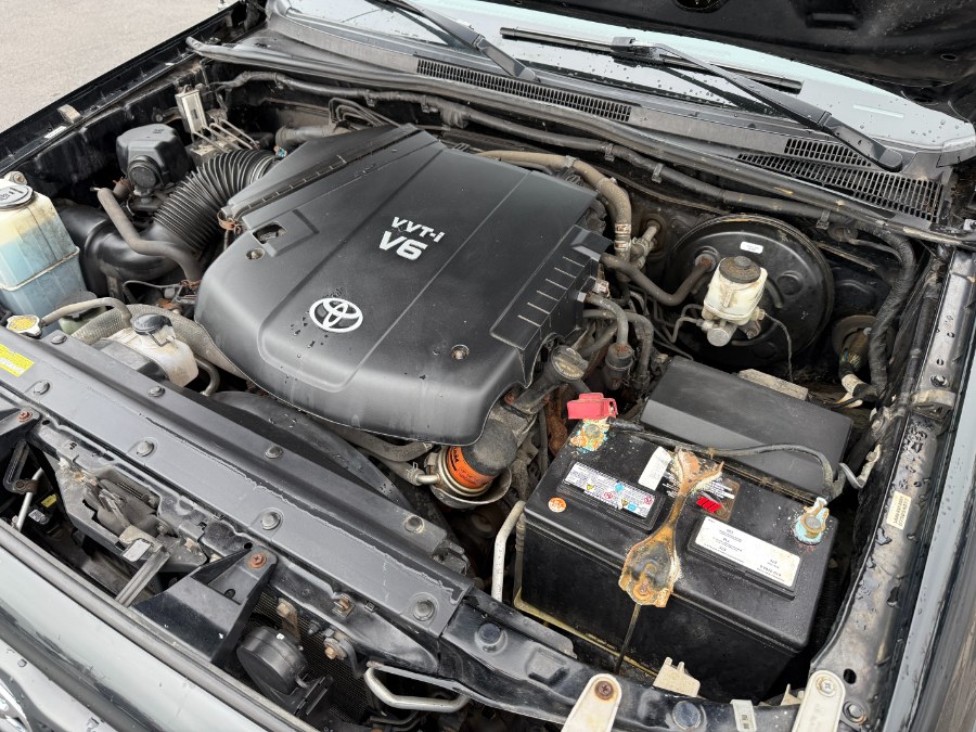 2014 Toyota Tacoma V6 photo