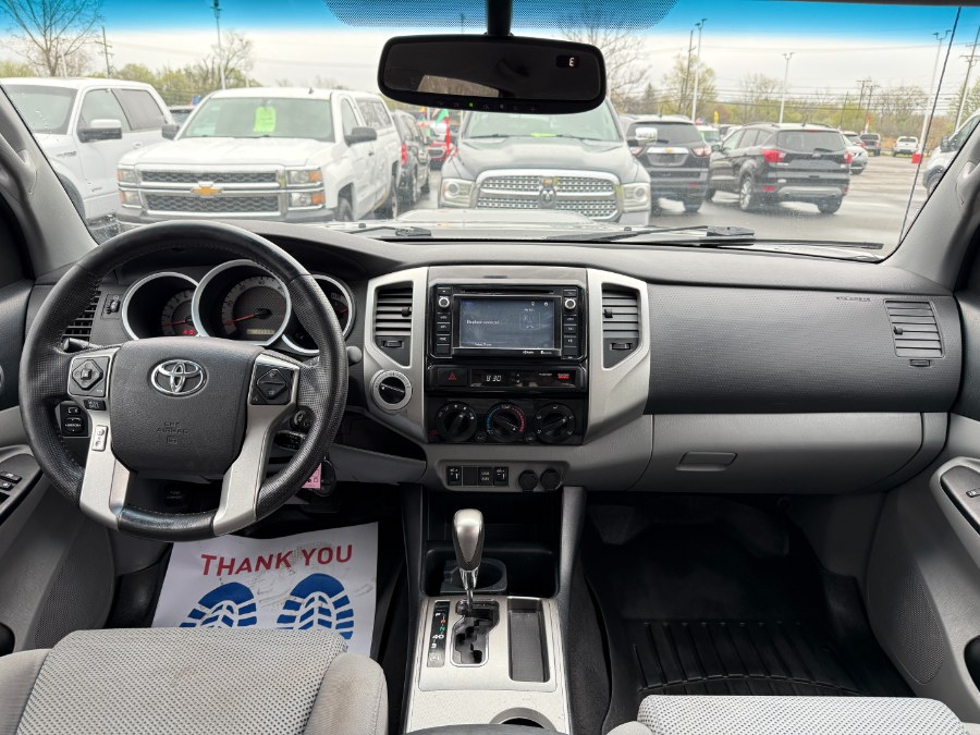 2014 Toyota Tacoma V6 photo