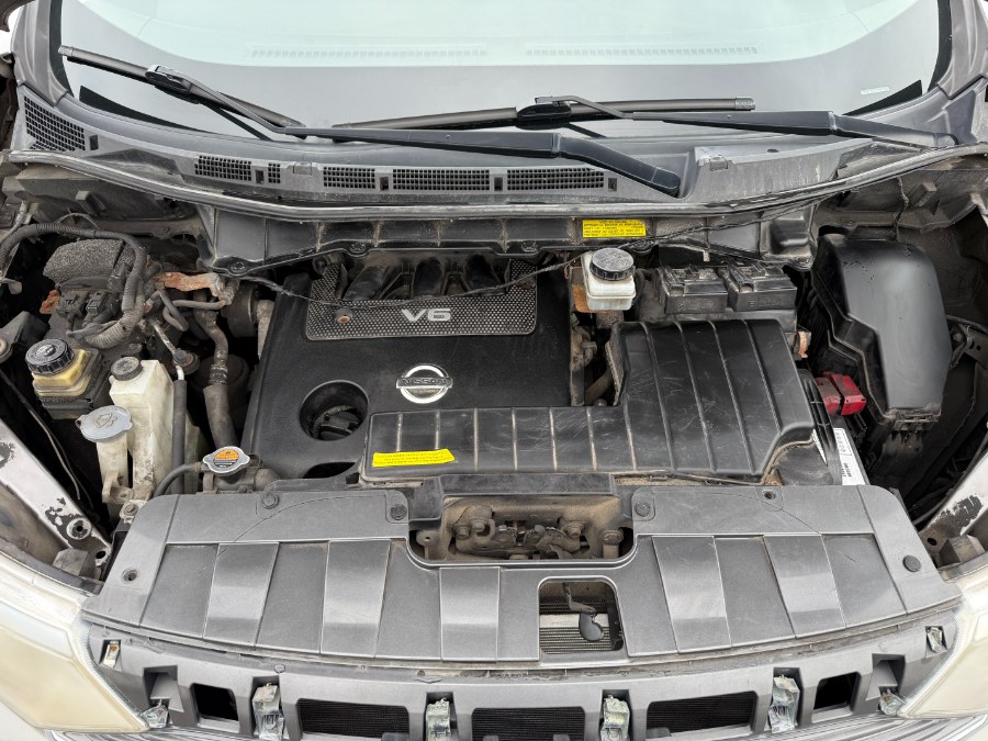 2011 Nissan Quest 3.5 S photo
