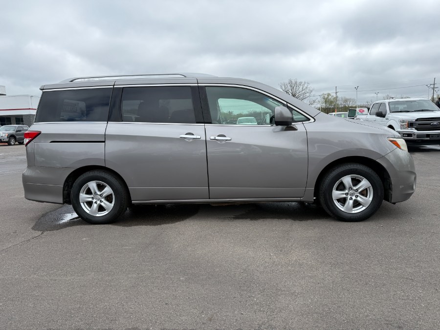 2011 Nissan Quest 3.5 S photo