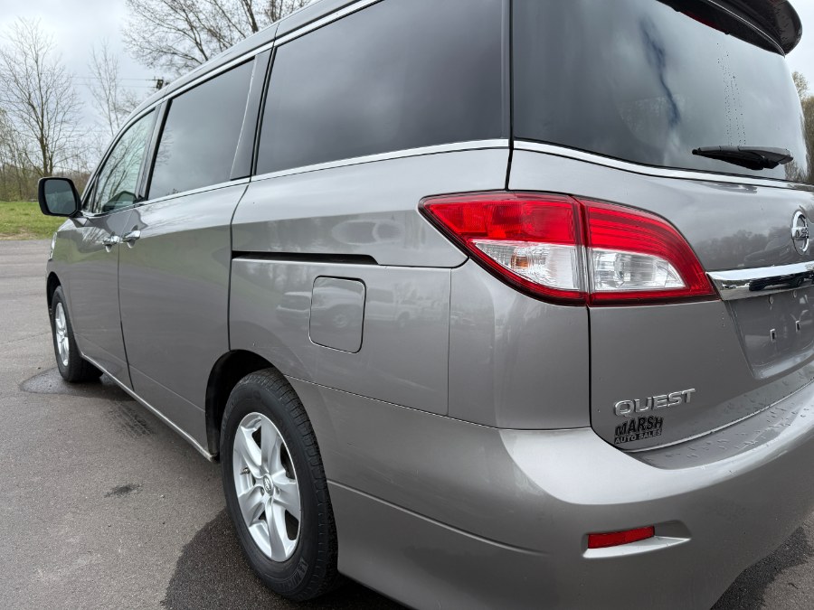 2011 Nissan Quest 3.5 S photo