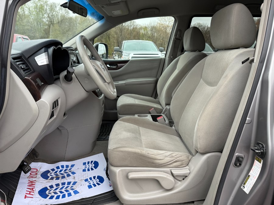 2011 Nissan Quest 3.5 S photo
