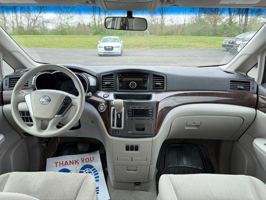 2011 Nissan Quest 3.5 S photo
