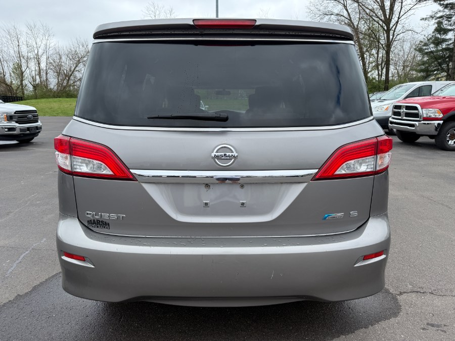 2011 Nissan Quest 3.5 S photo