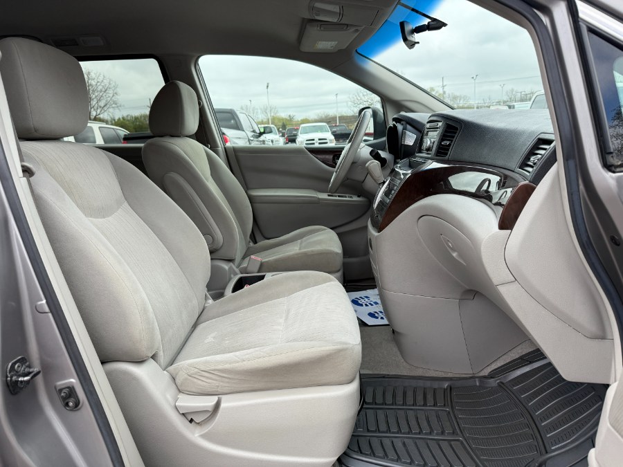 2011 Nissan Quest 3.5 S photo