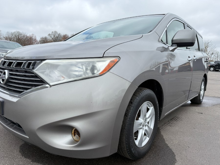 2011 Nissan Quest 3.5 S photo