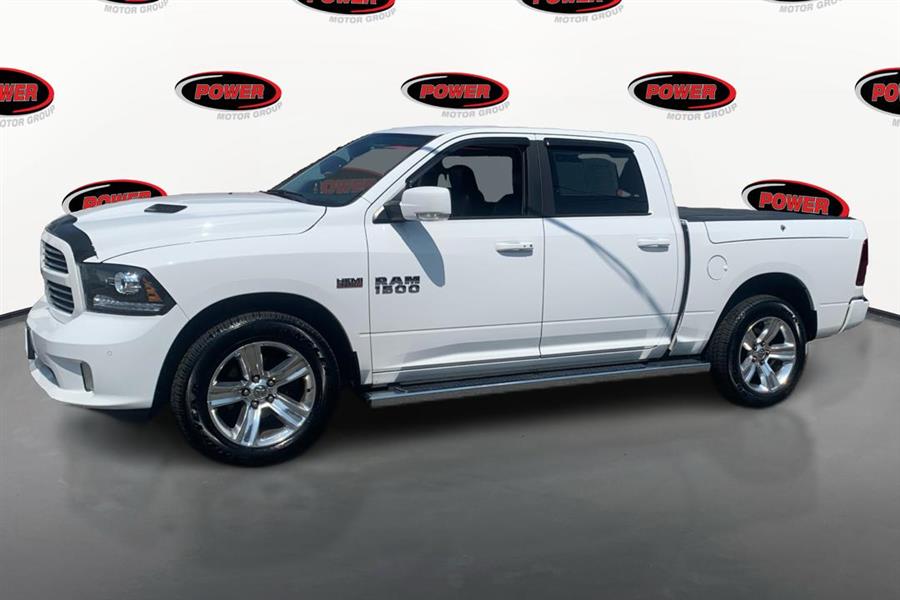 2017 RAM 1500 4WD Crew Cab 140.5