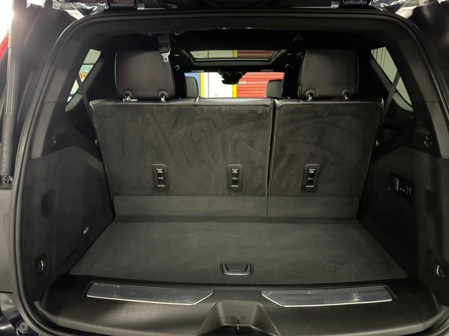 2022 Cadillac Escalade 4WD 4dr Sport photo