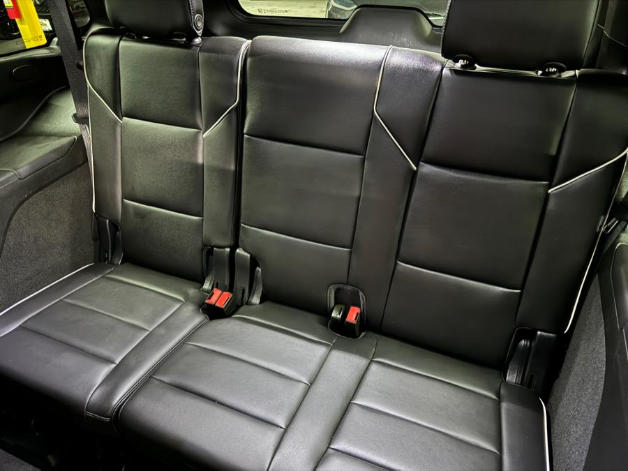 2022 Cadillac Escalade 4WD 4dr Sport photo