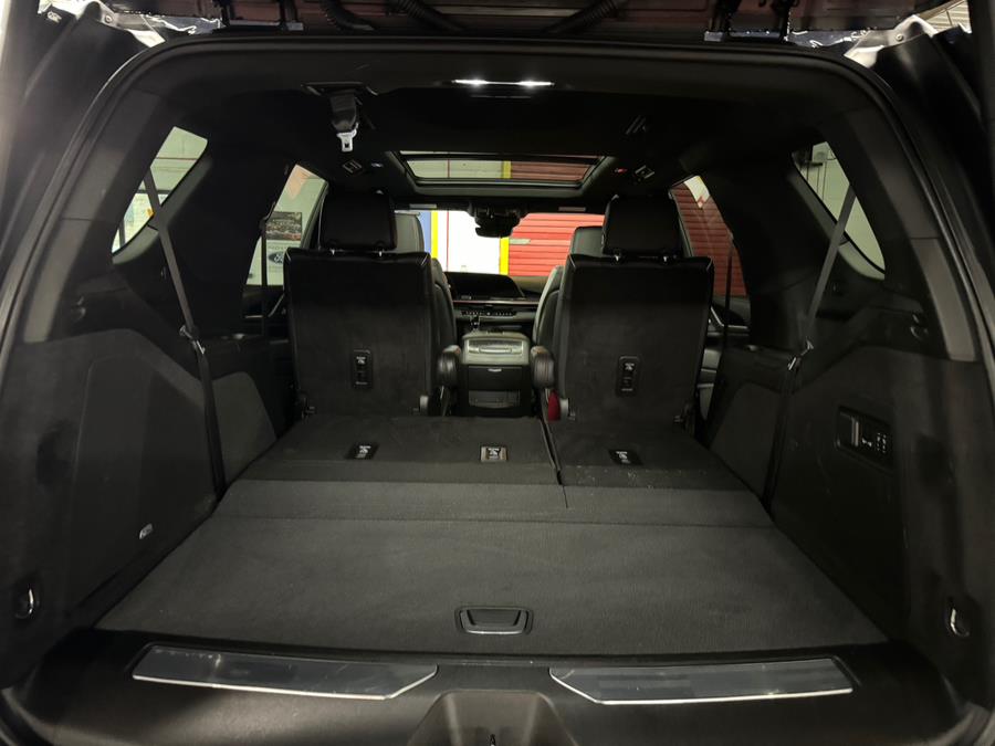2022 Cadillac Escalade 4WD 4dr Sport photo